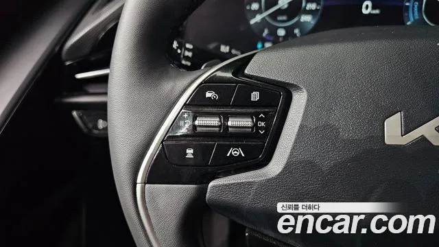 Kia Niro Niro (New) — Фото автомобиля 30