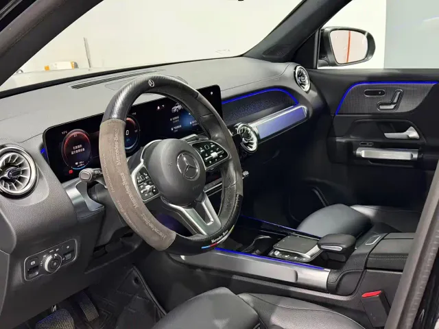 Mercedes-Benz EQB — Фото автомобиля 9