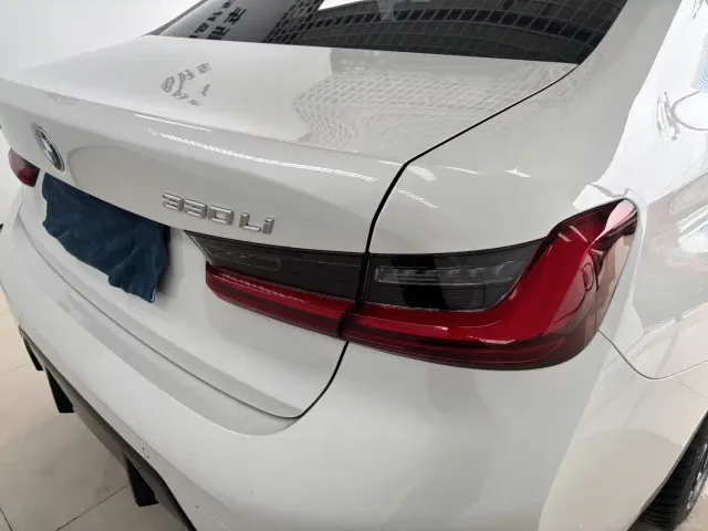 BMW 3 Series — Фото автомобиля 9