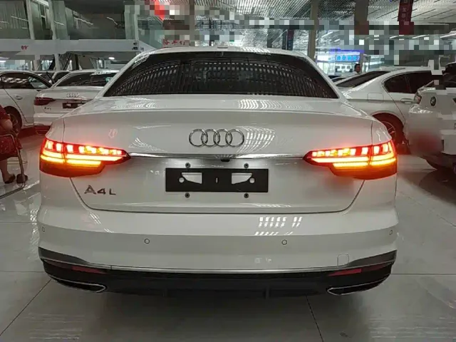 Audi A4L — Фото автомобиля 5