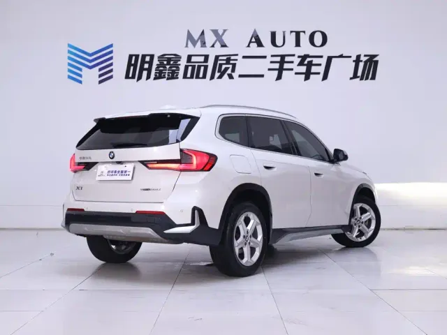 BMW X1 — Фото автомобиля 7
