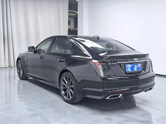 Cadillac Cadillac CT5 2023 28T Platinum Style — Фото автомобиля 6