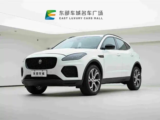 Фотография автомобиля — Jaguar E-PACE
