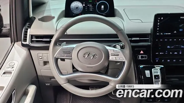 Hyundai Staria — Фото автомобиля 11