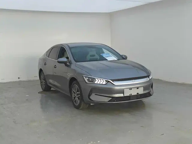 BYD Qin PLUS — Фото автомобиля 3