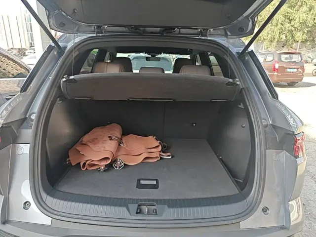 BYD Song Pro — Фото автомобиля 18