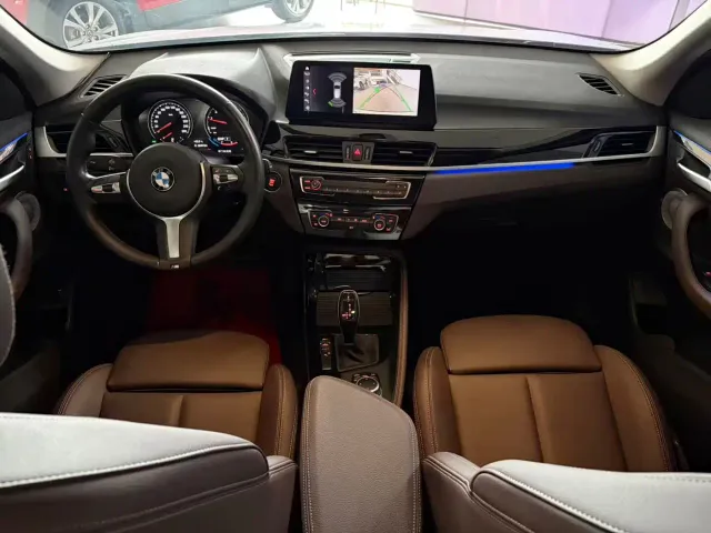 BMW X1 — Фото автомобиля 11
