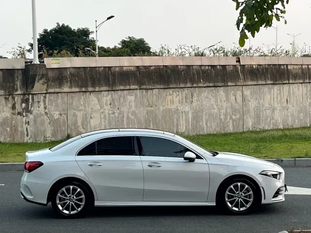 Mercedes-Benz A-Class — Фото автомобиля 7