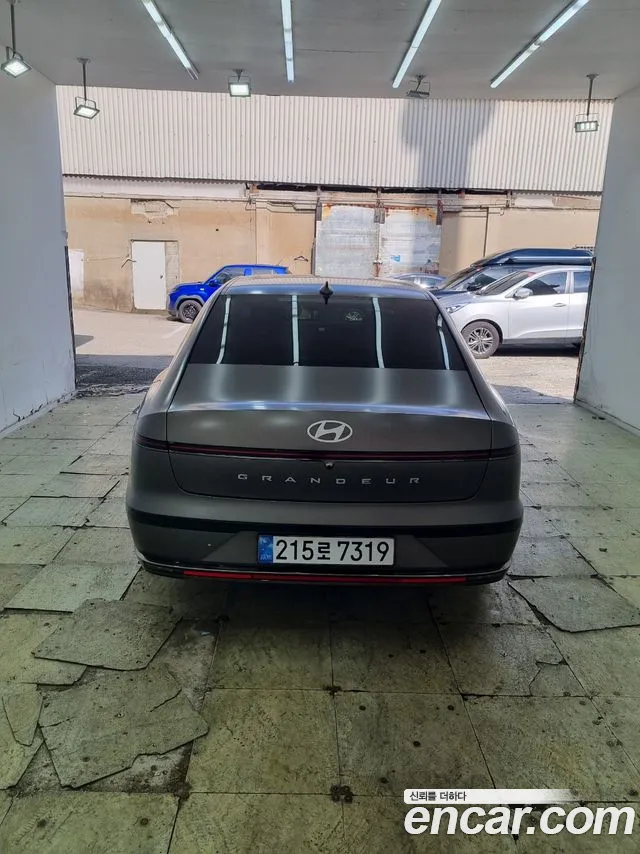 Hyundai Grandeur GN7 — Фото автомобиля 3