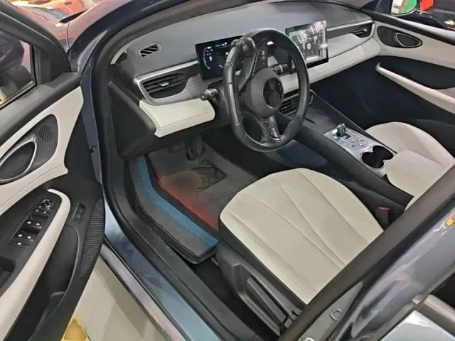 BYD Seal 05 DM-i — Фото автомобиля 15