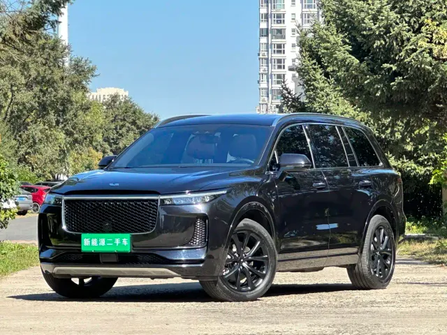 Фотография автомобиля — Li Auto ONE