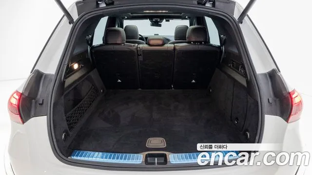 Mercedes-Benz GLE-Class — Фото автомобиля 11