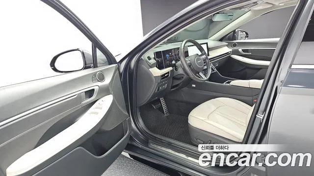 Hyundai Sonata Inspiration — Фото автомобиля 11