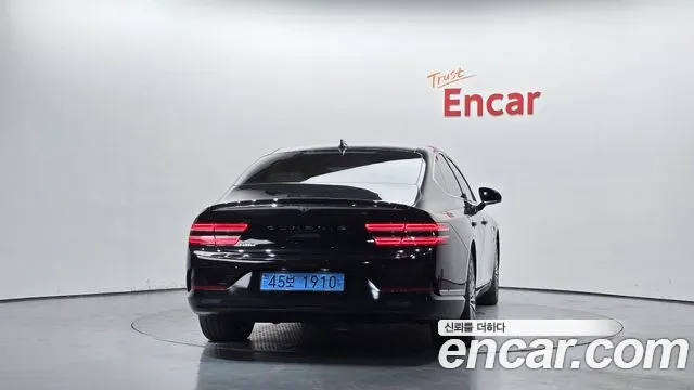 Genesis G80 RG3 — Фото автомобиля 4
