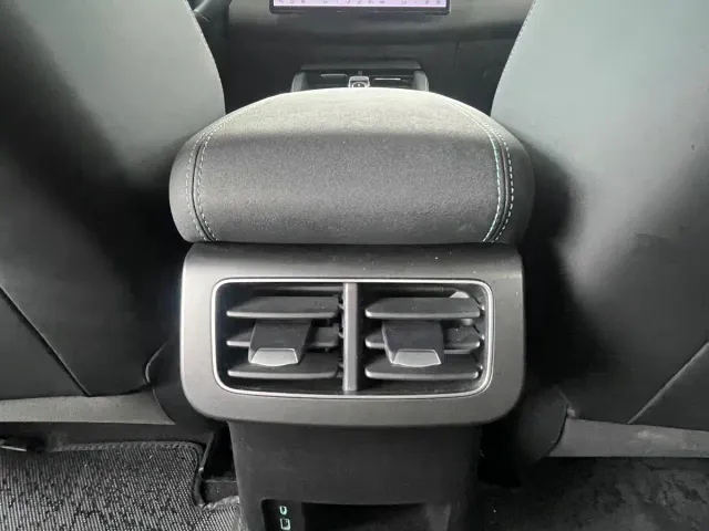 BYD Seal 06 New Energy 2025 DM-i Smart Drive Edition 120KM Flagship — Фото автомобиля 11