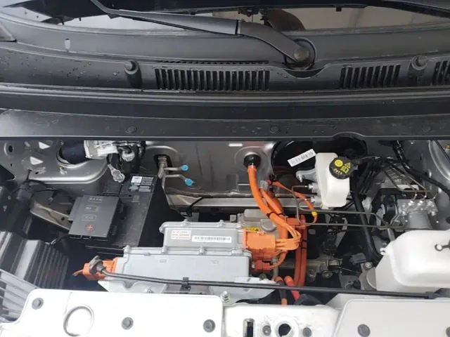 Wuling Motors Wuling Zhiguang NEV 2025 Model 305km Base Version — Фото автомобиля 18