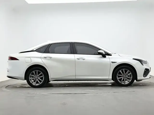 Aion AION S 2023 Mei 580 LFP — Фото автомобиля 5
