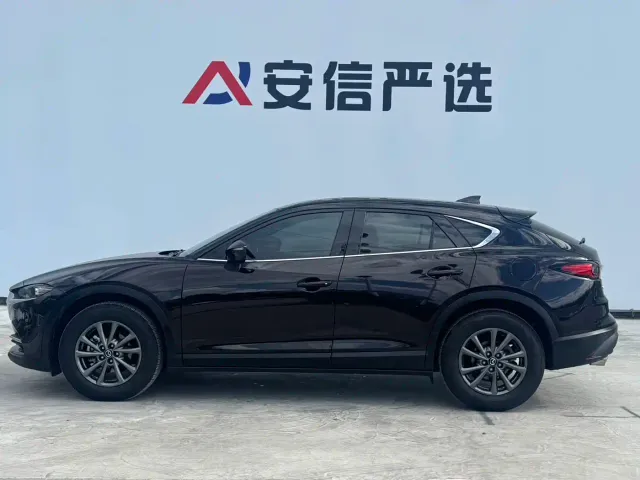 Mazda CX-4 — Фото автомобиля 8