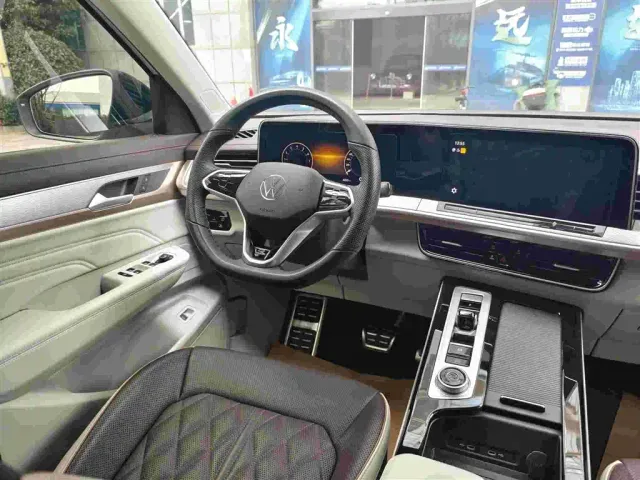 Volkswagen Talagon — Фото автомобиля 15