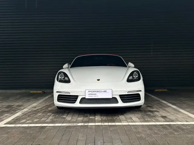 Porsche 718 — Фото автомобиля 4