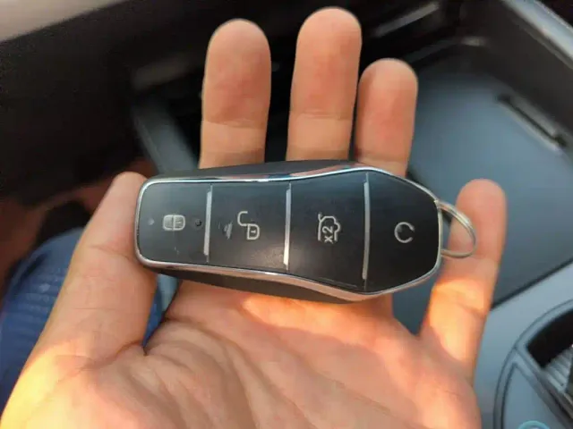 BYD Seal 06 — Фото автомобиля 8