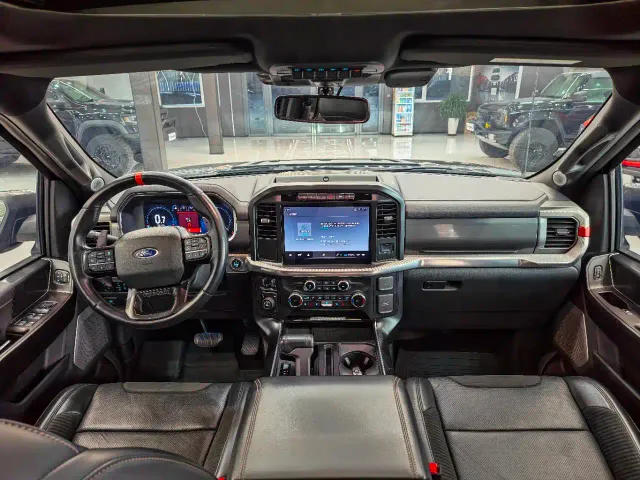 Ford F-150 Raptor — Фото автомобиля 5