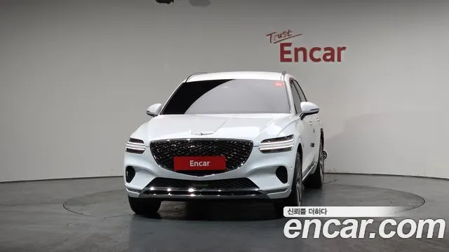 Genesis GV70 2.5T Бензин AWD — Фото автомобиля 3