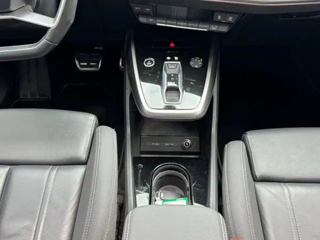 Audi Q4 e-tron — Фото автомобиля 17