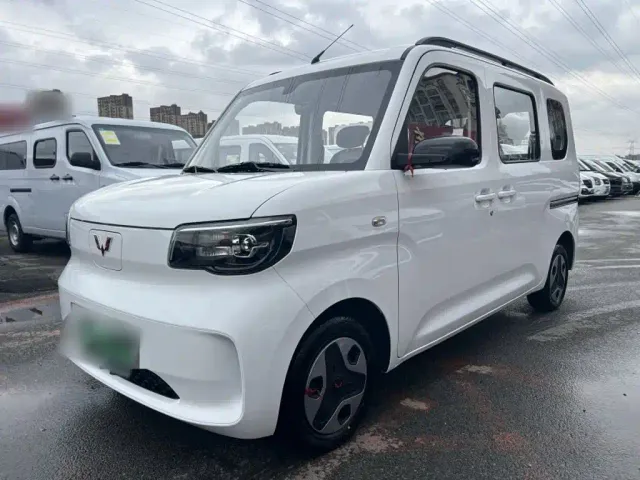 Фотография автомобиля — Wuling Zhiguang NEV