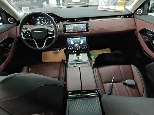 Land Rover Range Rover Evoque — Фото автомобиля 9