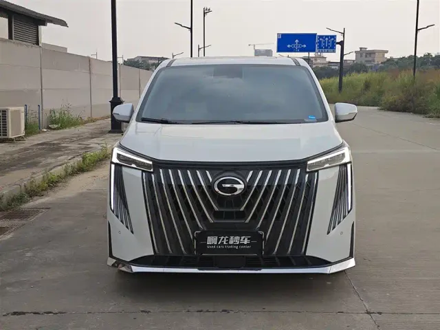GAC Trumpchi M8 — Фото автомобиля 2