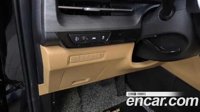 Kia Canival Carnival 4 поколение Бензин 9 мест Signature — Фото автомобиля 16