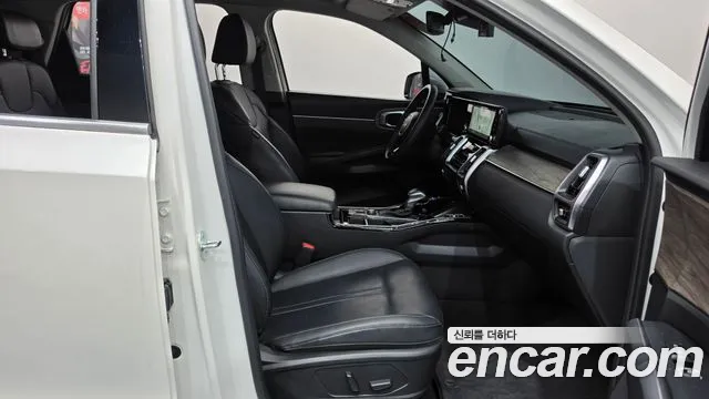 Kia Sorento Sorento 4-е поколение Дизель 2.2 2WD — Фото автомобиля 23