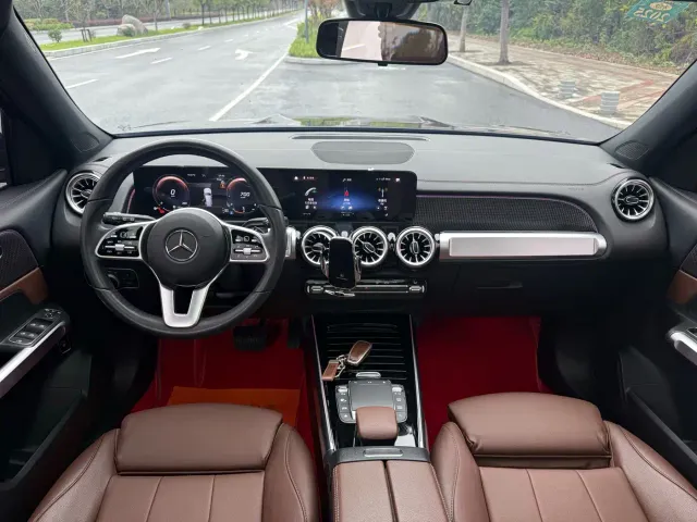 Mercedes-Benz GLB-Class — Фото автомобиля 5