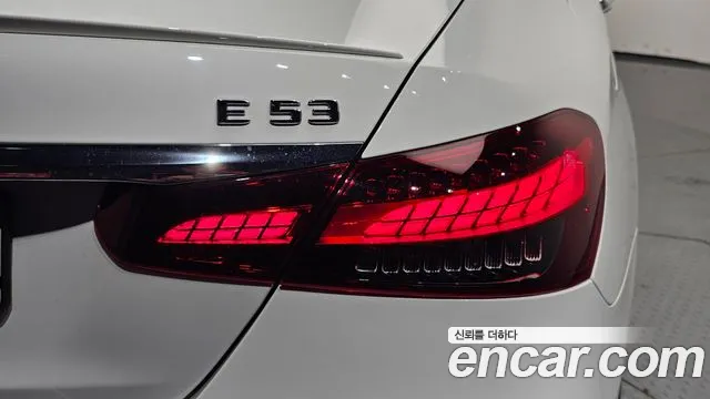 Mercedes-Benz E-Class W213 — Фото автомобиля 8