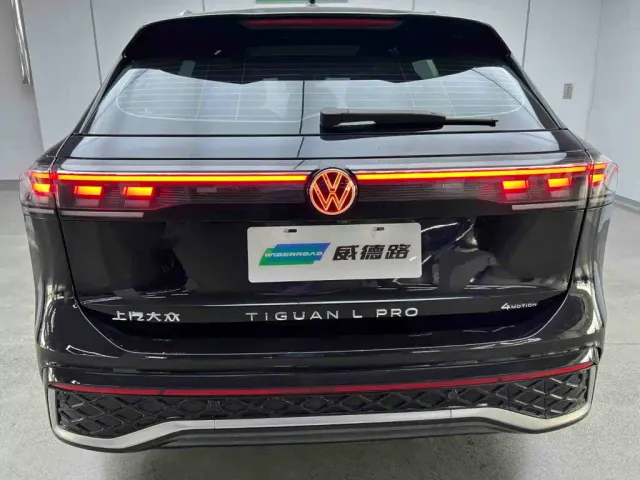Volkswagen Tiguan L — Фото автомобиля 6