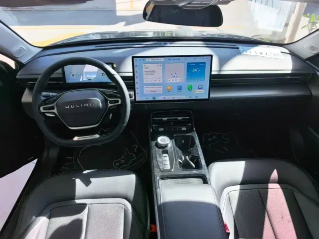 Wuling Starlight — Фото автомобиля 9