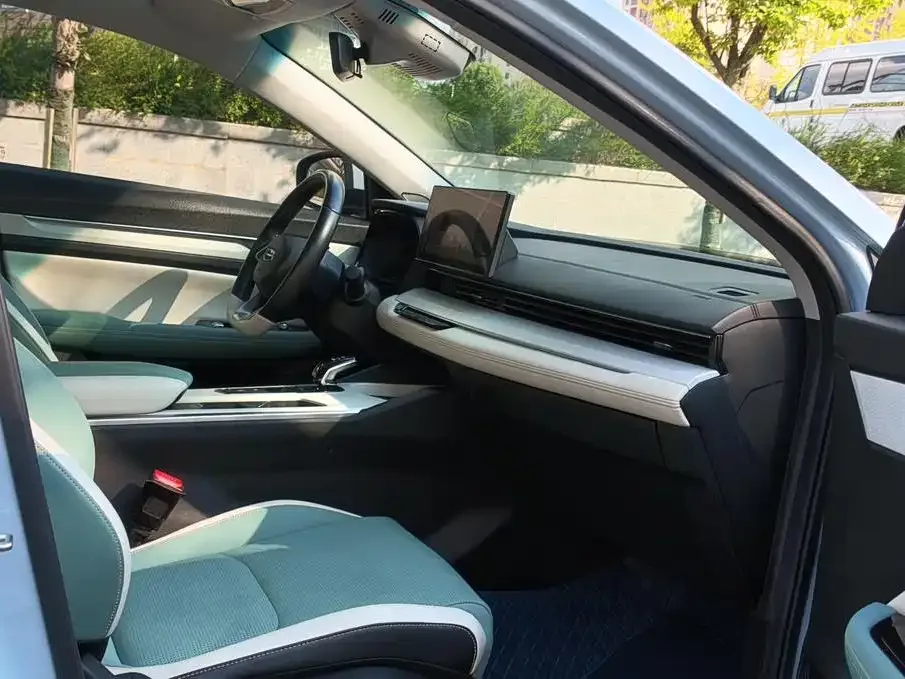 Geely Emgrand L HiP 2022 1.5TD-DHT Pro 100KM Super Rui — Фото автомобиля 19