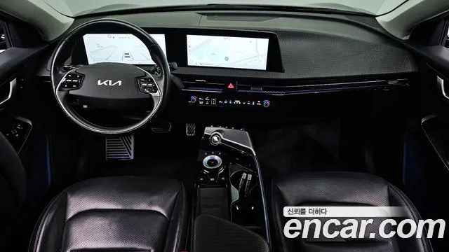 Kia EV6 — Фото автомобиля 10