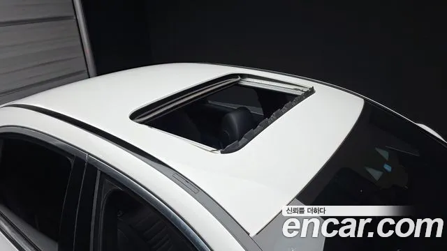 Mercedes-Benz E-Class — Фото автомобиля 27