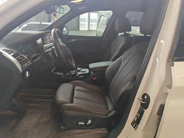 BMW X3 — Фото автомобиля 10