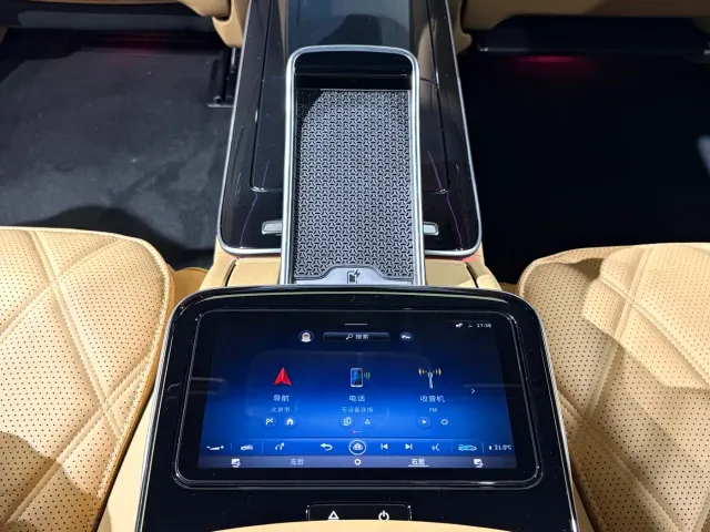 Mercedes-Benz Maybach S-Class — Фото автомобиля 22
