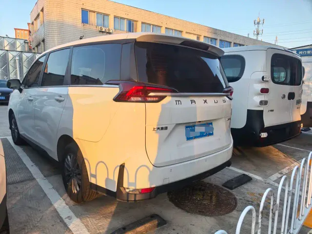 Maxus G50 — Фото автомобиля 12