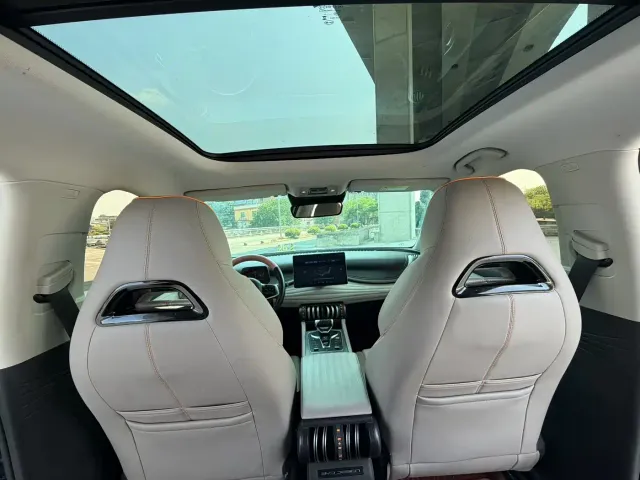 BYD Yuan PLUS — Фото автомобиля 9