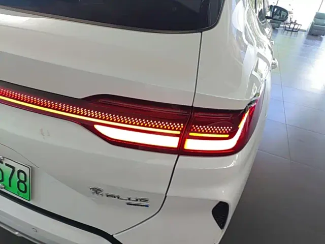 BYD Song PLUS — Фото автомобиля 7