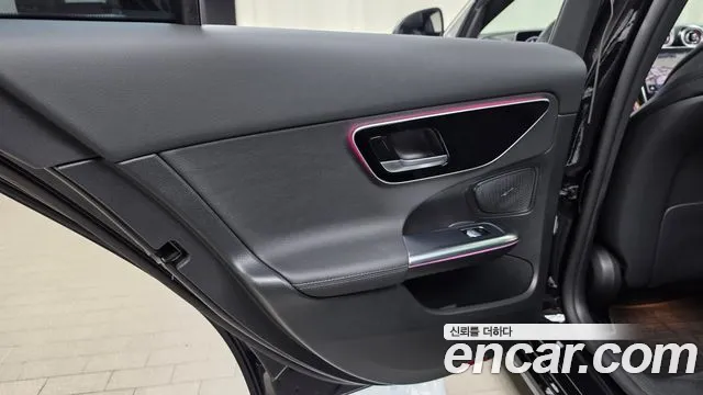 Mercedes-Benz C-Class W206 — Фото автомобиля 14