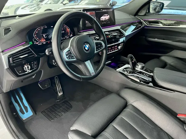BMW 6 Series Gran Turismo — Фото автомобиля 7
