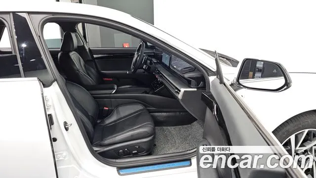 Hyundai Grandeur GN7 — Фото автомобиля 16