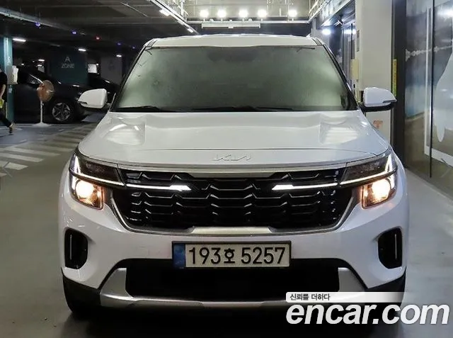 Kia Seltos — Фото автомобиля 2