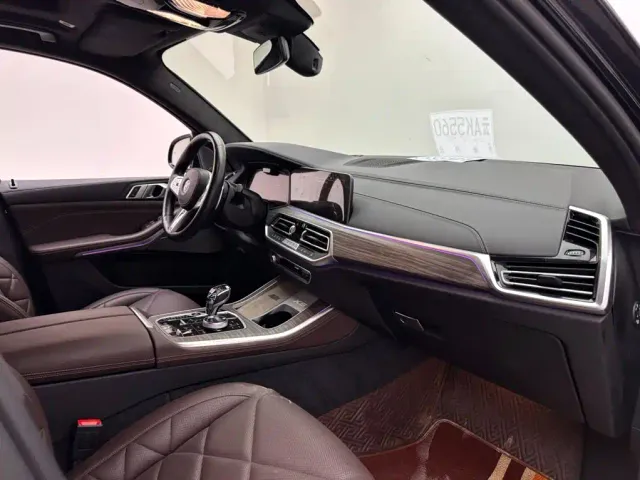 BMW X5 — Фото автомобиля 11